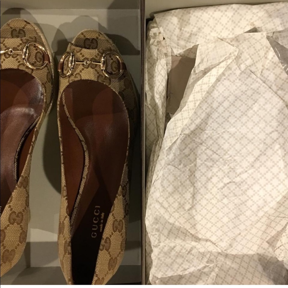 Gucci 👠 - Picture 5 of 6